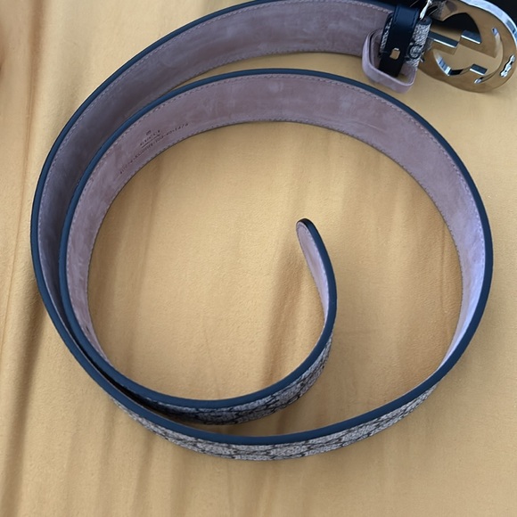 Gucci GG belt 💙🩶💙🩶EUC with box and dust bag - Picture 10 of 11